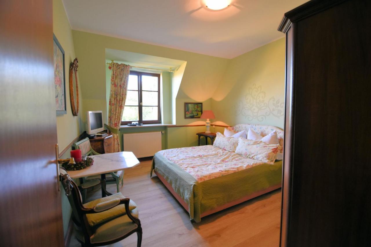 Pension Zur Koeniglichen Ausspanne Dresden Exterior foto